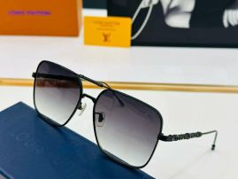 Picture of LV Sunglasses _SKUfw57312768fw